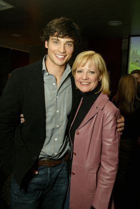 are tom welling and bonnie hunt married|Bonnie Hunt